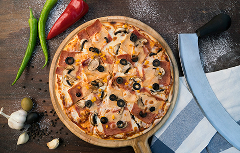 Max's Pizza & Frenzo Peri Peri pizza